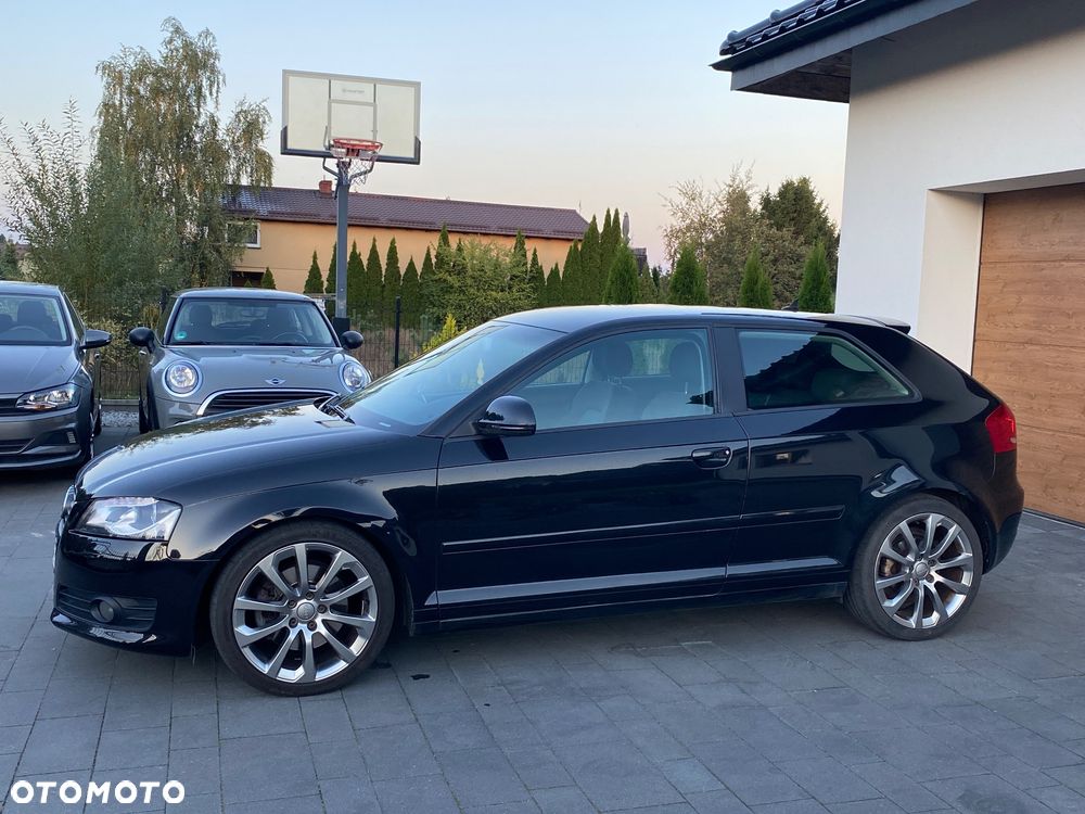 Audi A3 3-drzwiowe 2.0 TDI DPF (DSG) S tronic S Line Sportpaket plus - 9