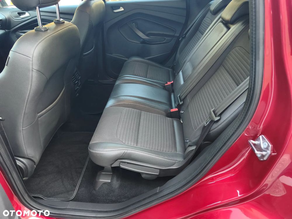 Ford Kuga 2.0 TDCi AWD Titanium - 17