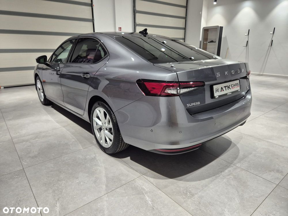 Skoda Superb 1.5 TSI mHEV Selection DSG - 9