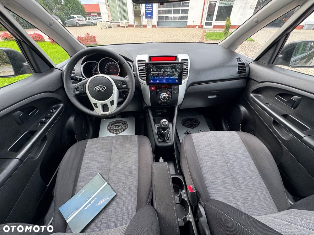 Kia Venga - 21