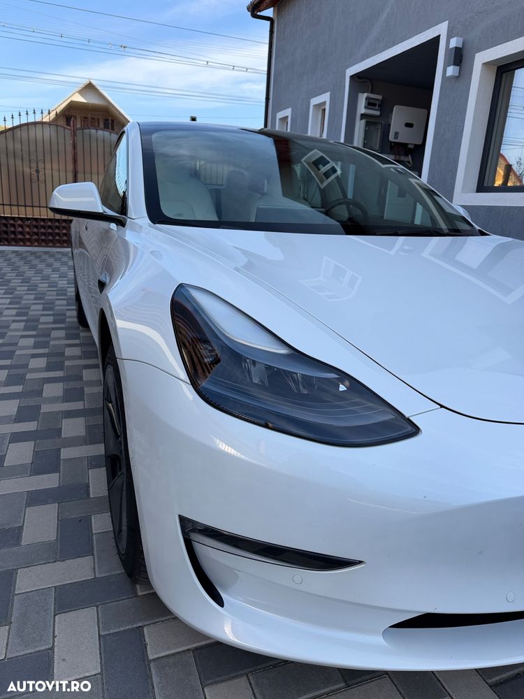 Tesla Model 3 Langstreckenbatterie Allradantrieb Dual Motor - 27