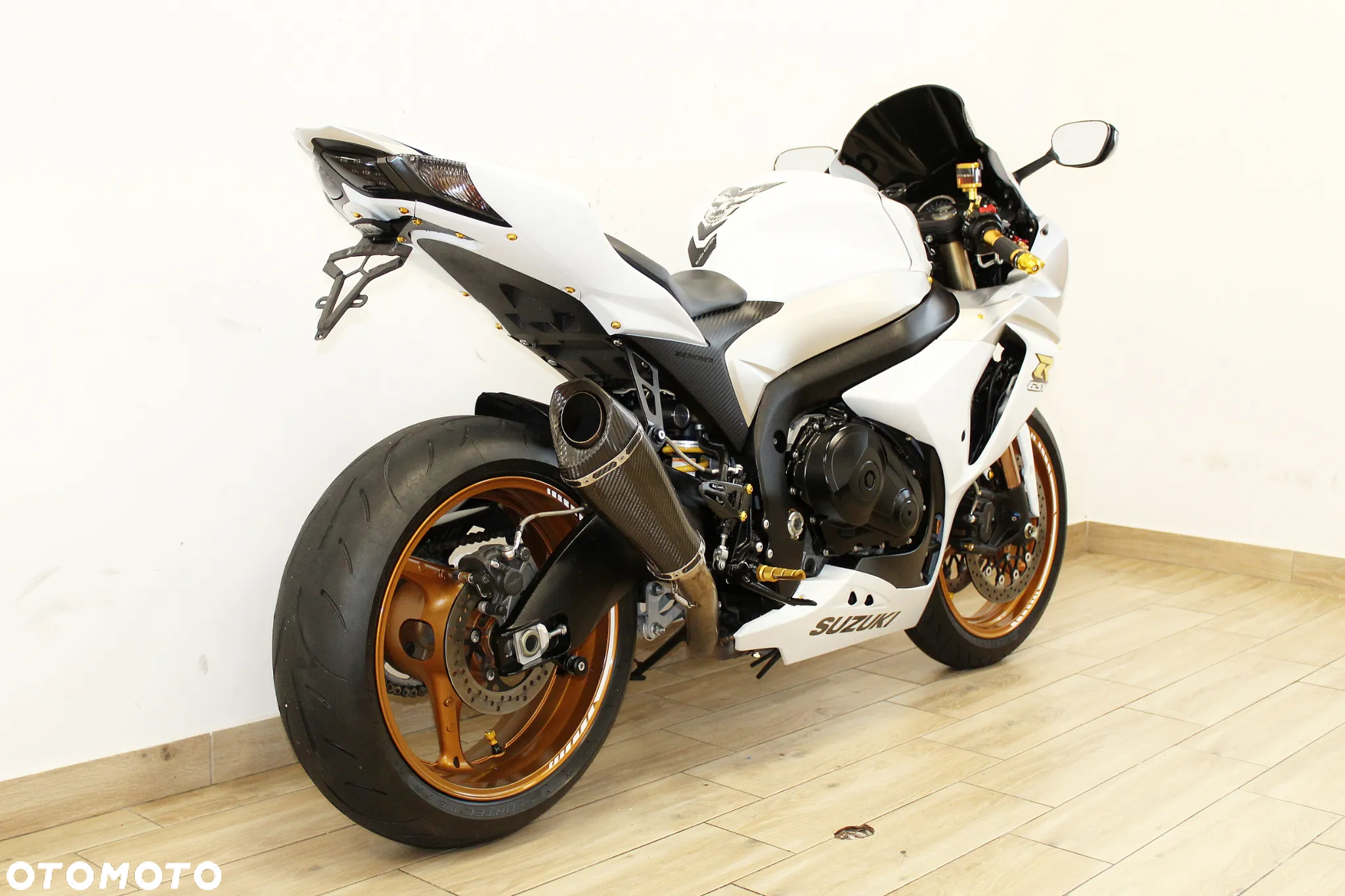 Suzuki GSX-R - 13