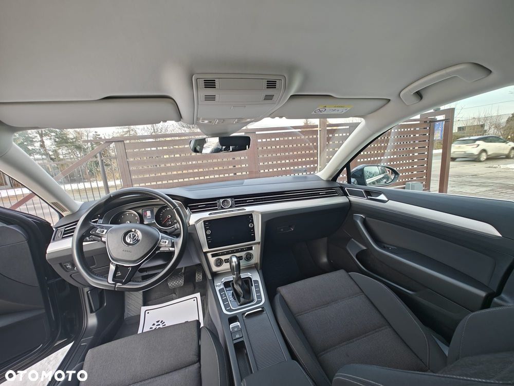 Volkswagen Passat Variant - 19