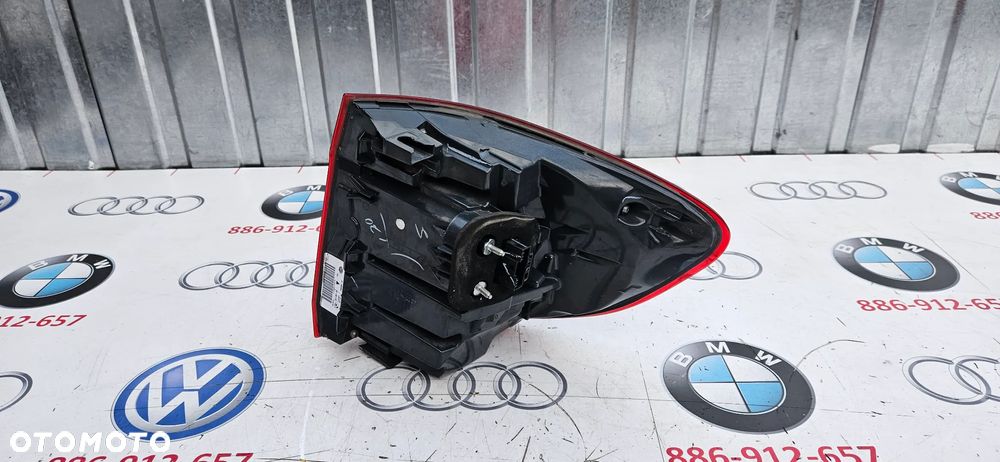 BMW X5 F15 Kompletna lampa tył lewy Lampa tylna lewa HELLA 7290099 IDEALNA - 7