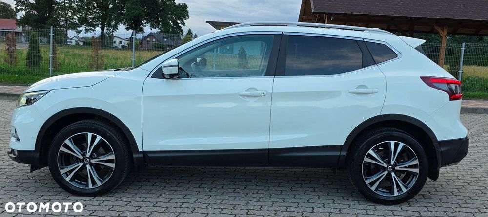 Nissan Qashqai 1.3 DIG-T N-WAY - 9