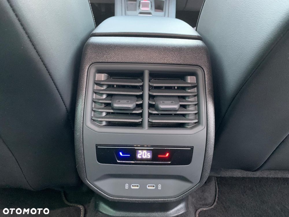 Cupra Leon Sportstourer 1.5 eTSI DSG - 38