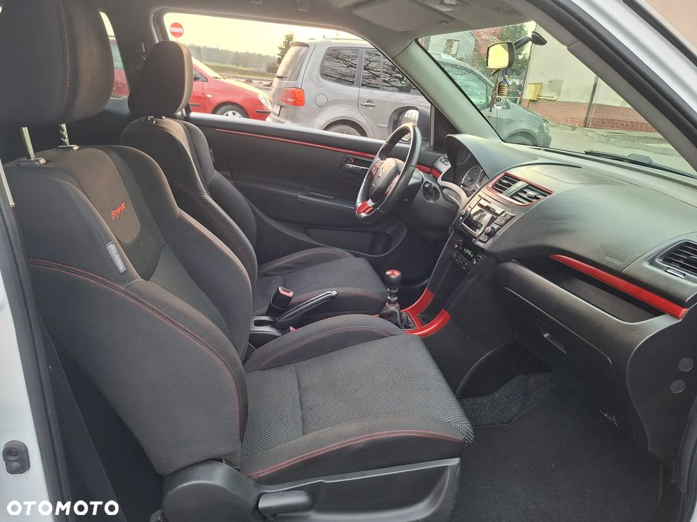 Suzuki Swift 1.6 Sport - 3
