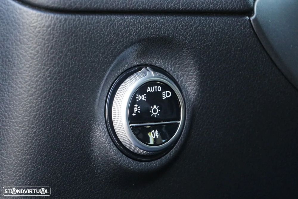 Mercedes-Benz C 220 - 34