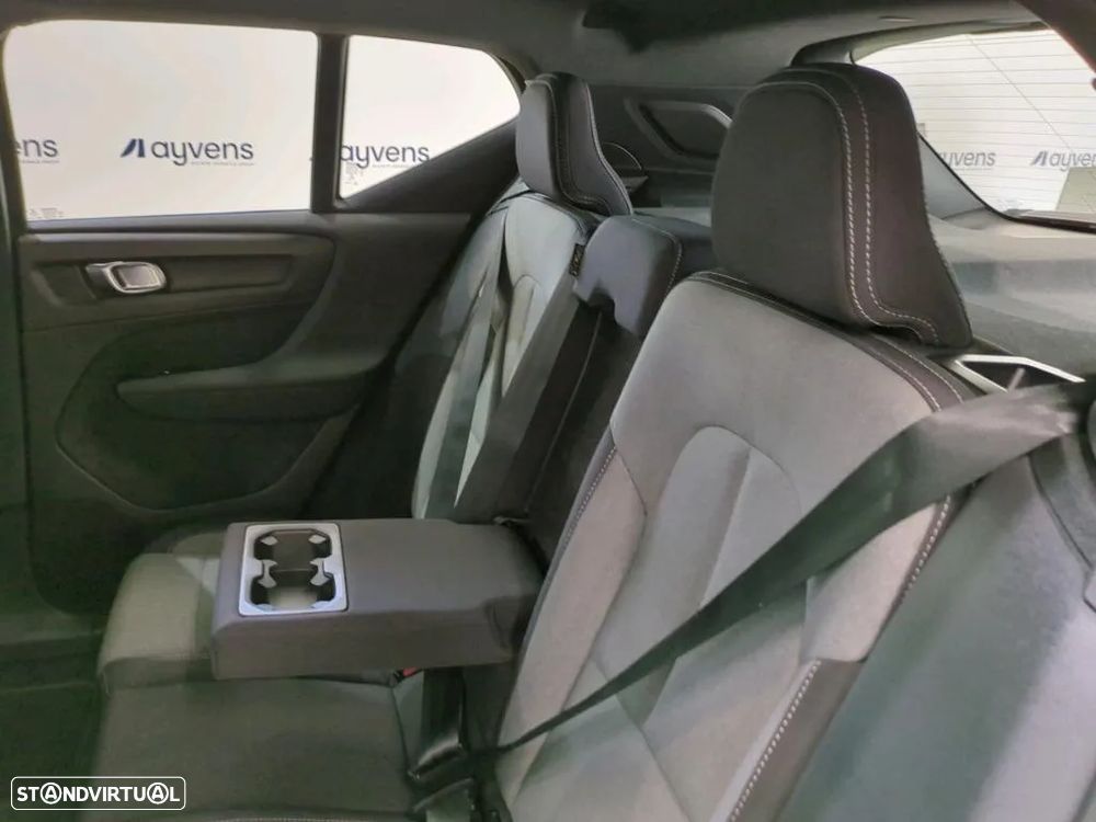 Volvo XC 40 1.5 T4 PHEV Plus Dark - 9