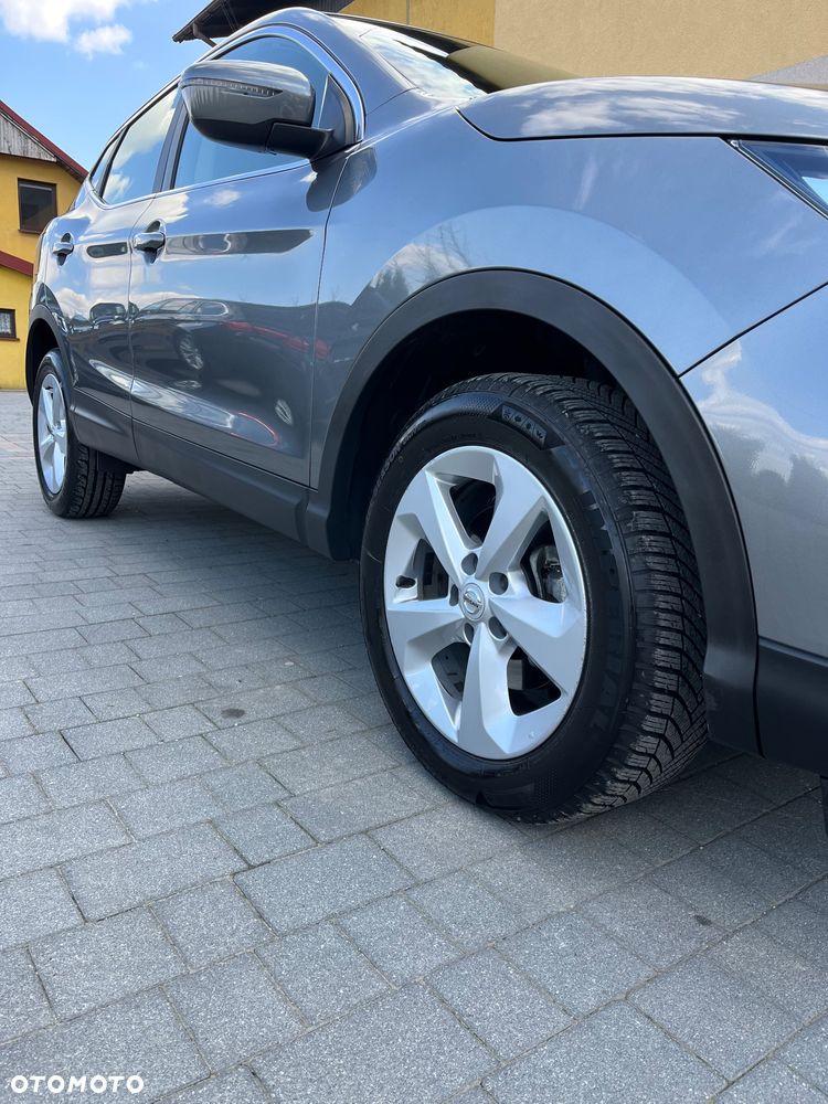 Nissan Qashqai 1.3 DIG-T N-WAY - 8