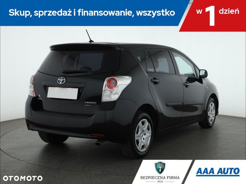 Toyota Verso - 6