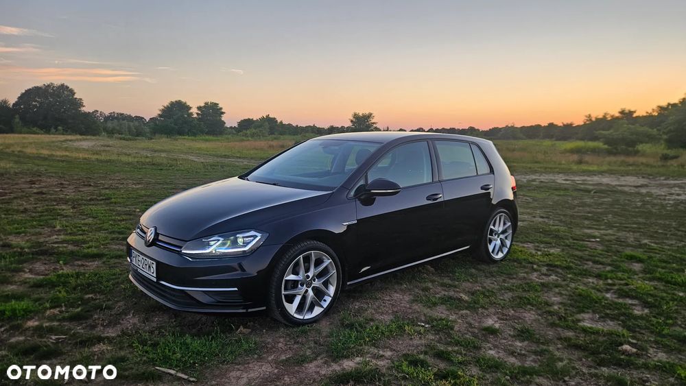 Volkswagen Golf 1.5 TSI BMT Comfortline DSG - 16