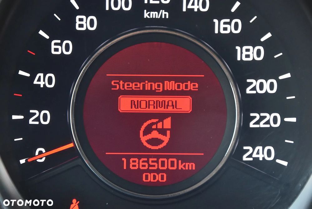 Kia Ceed - 28