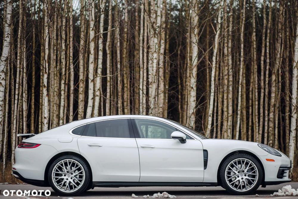 Porsche Panamera 4S - 3