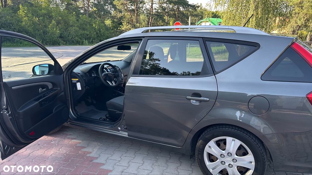 Kia Ceed - 2
