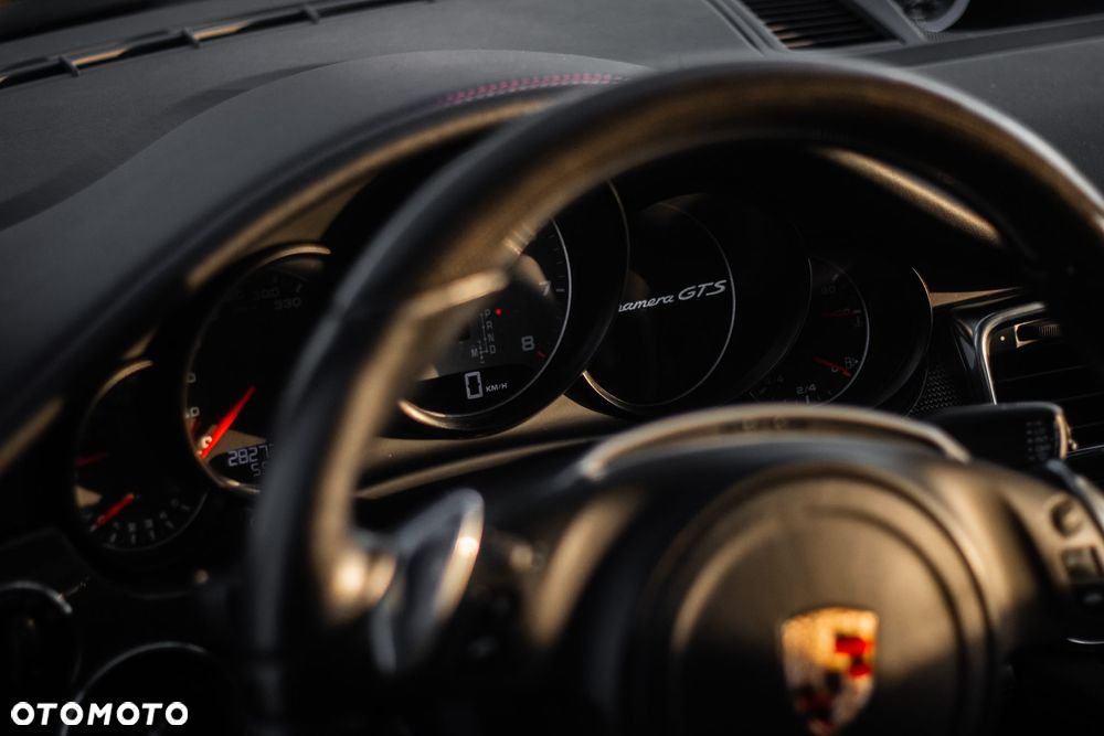 Porsche Panamera - 15
