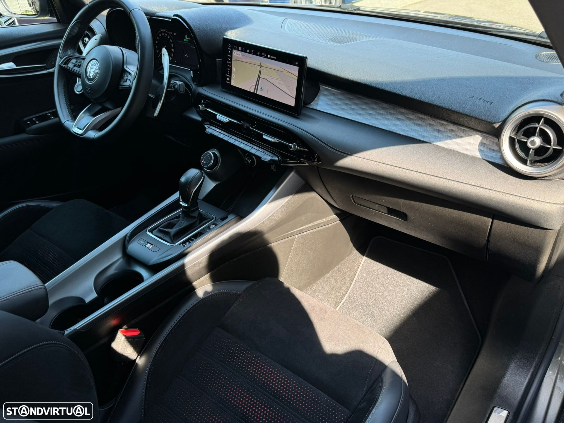 Alfa Romeo Tonale 1.5 Hybrid Edizione Speciale - 17
