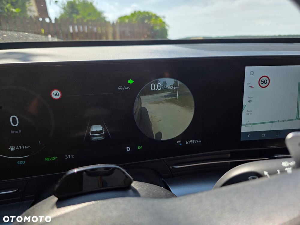 Hyundai Kona - 11