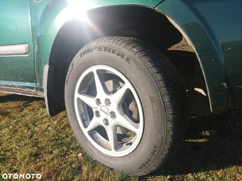 Nissan X-Trail 2.2 dCi Comfort - 6