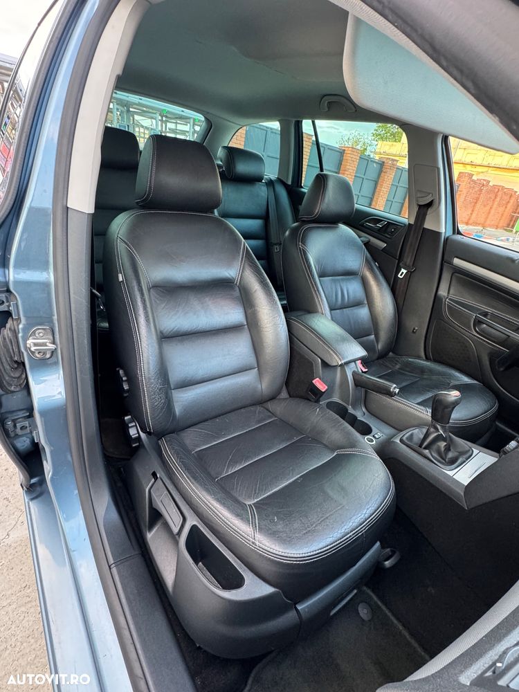 Skoda Octavia 1.6 TDI DPF Sport Edition - 6