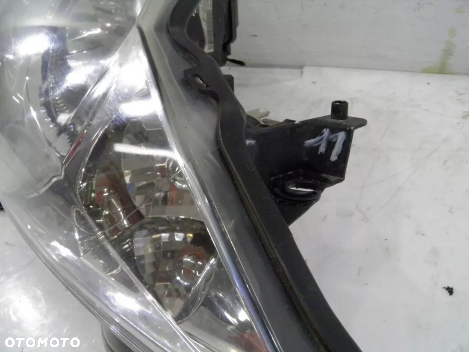 PEUGEOT 107 LAMPA Prawa europa oryginał - 2