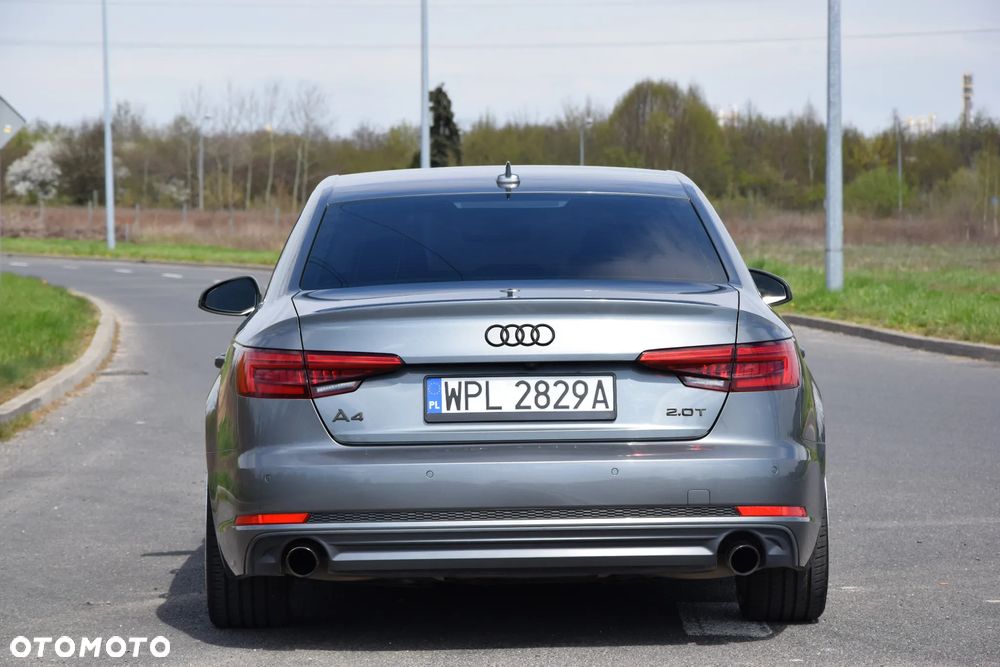 Audi A4 Limousine - 6