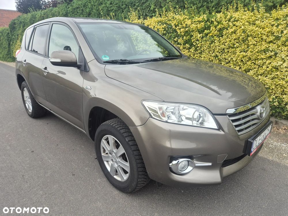 Toyota RAV4 2.2 D-CAT 2010 - 1