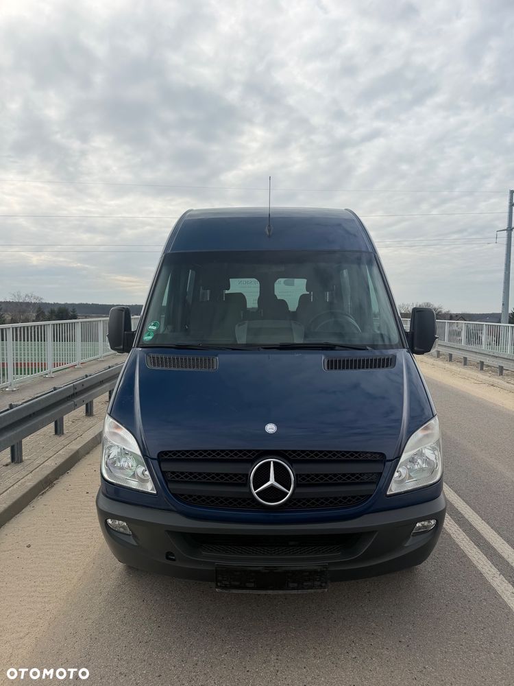 Mercedes-Benz Sprinter - 15