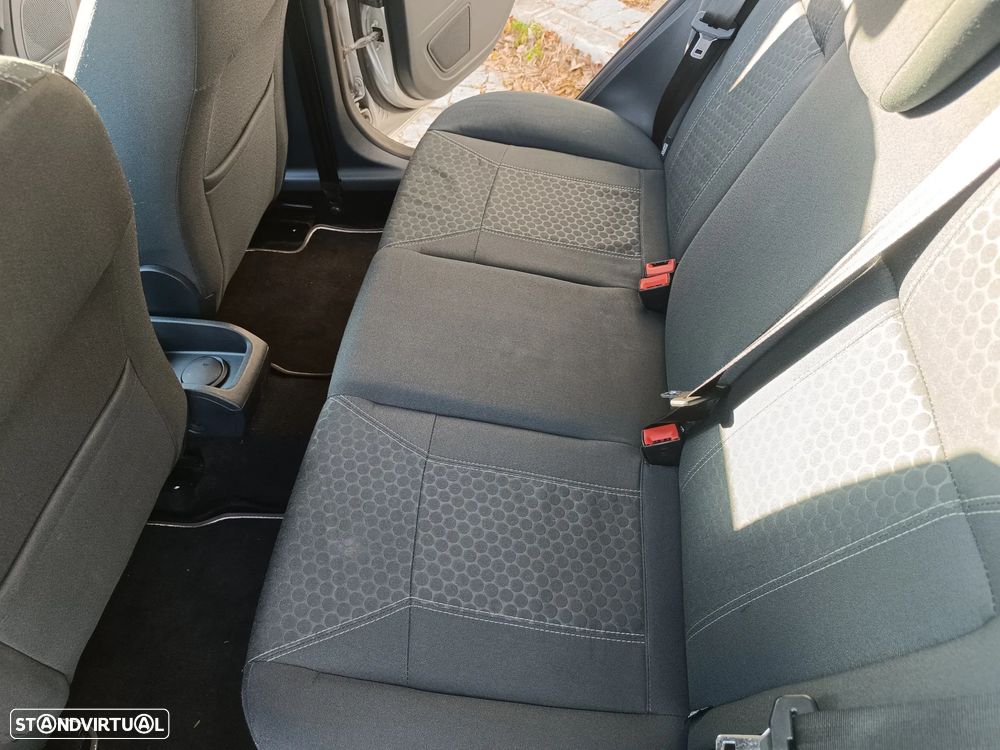 Ford Fiesta 1.25 Titanium - 11