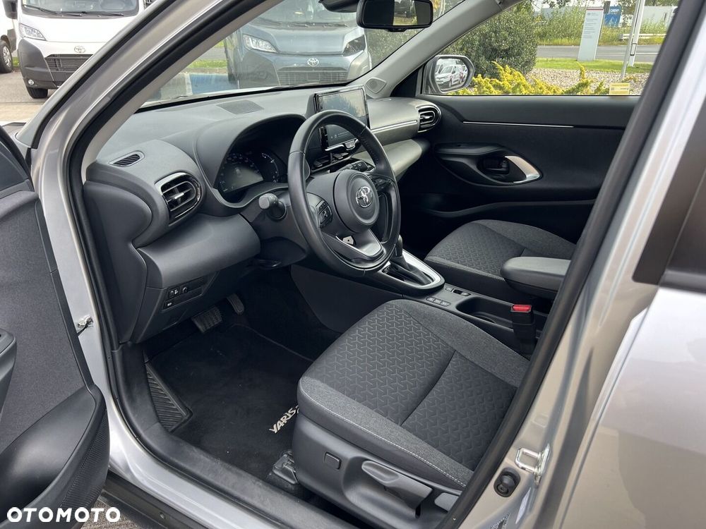 Toyota Yaris Cross Hybrid 1.5 Comfort - 12