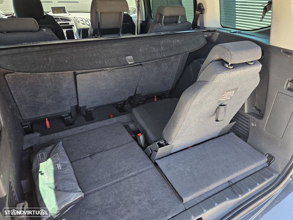 Peugeot 5008 1.6 BlueHDi Style - 46