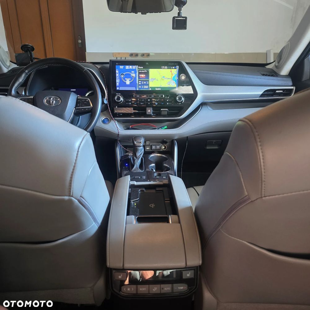 Toyota Highlander 2.5 Hybrid Prestige - 21