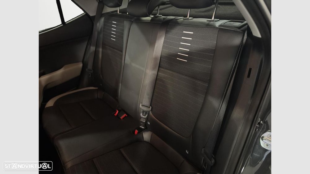 Kia Stonic 1.2 Move - 10