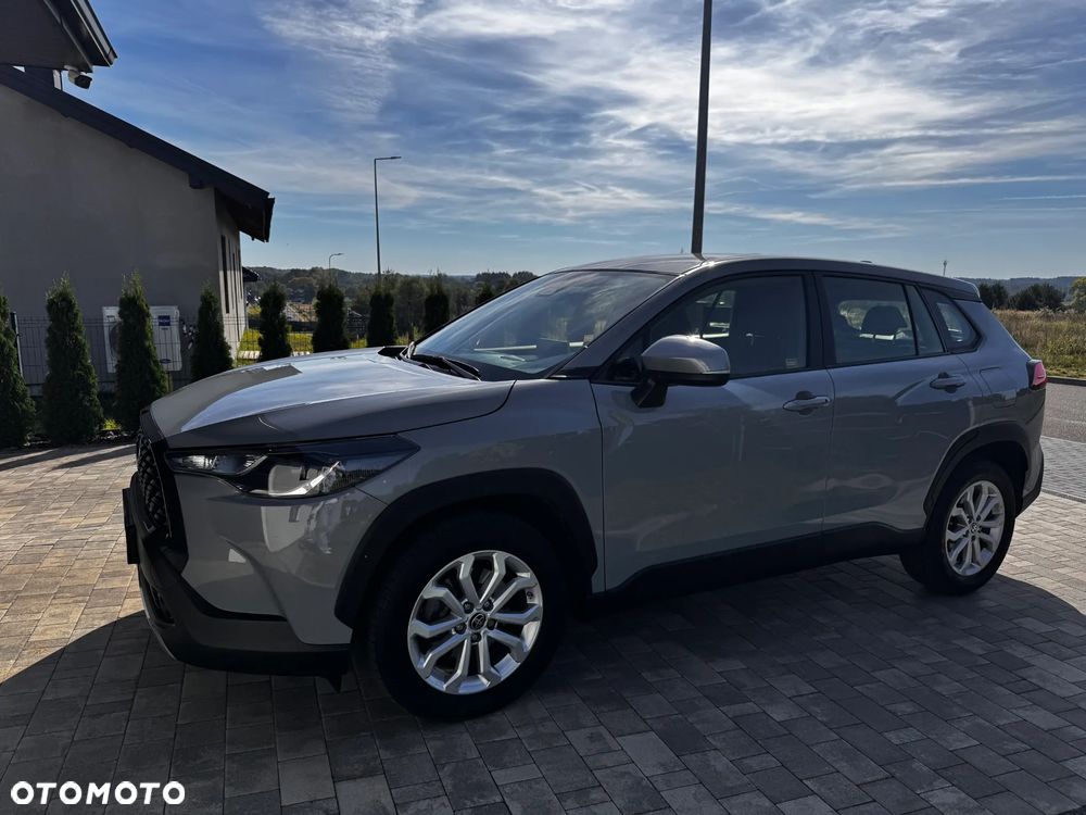 Toyota Corolla Cross - 25
