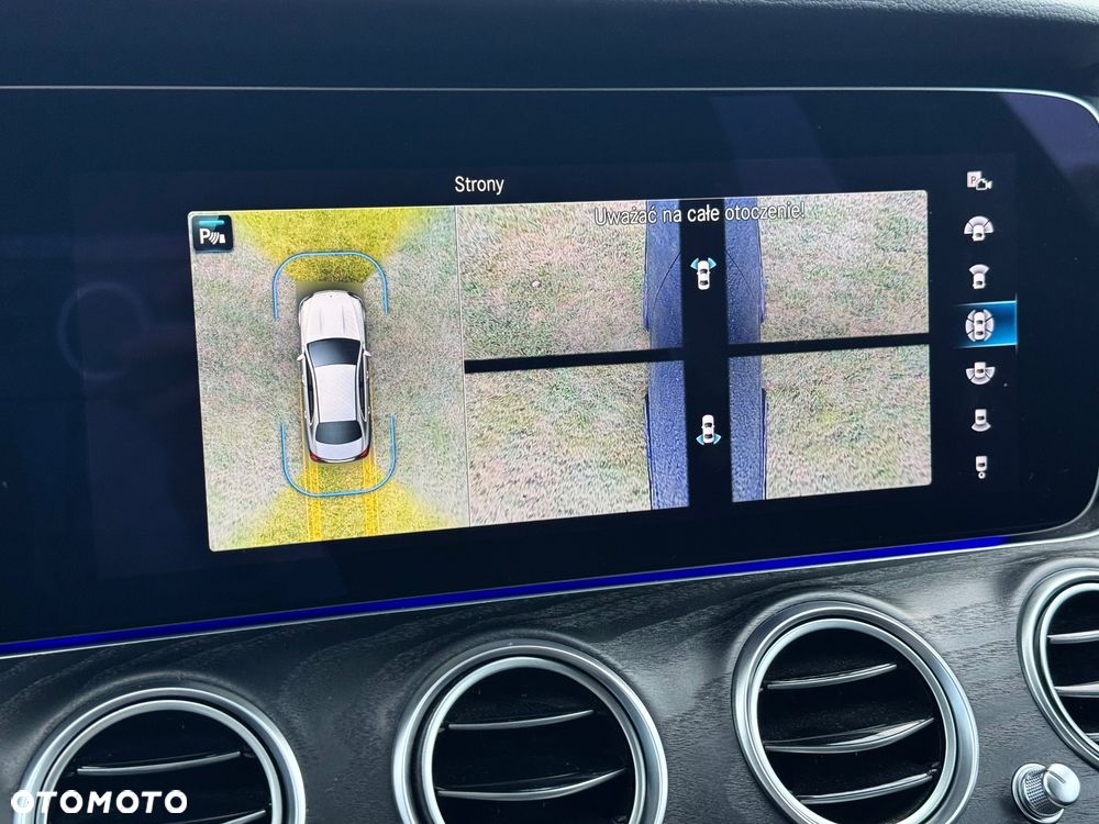 Mercedes-Benz Klasa E 220 d 4-Matic Exclusive - 30