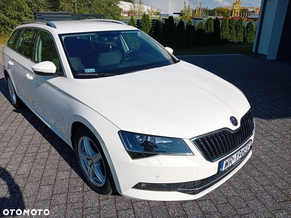 Skoda Superb 2.0 TDI Ambition - 3