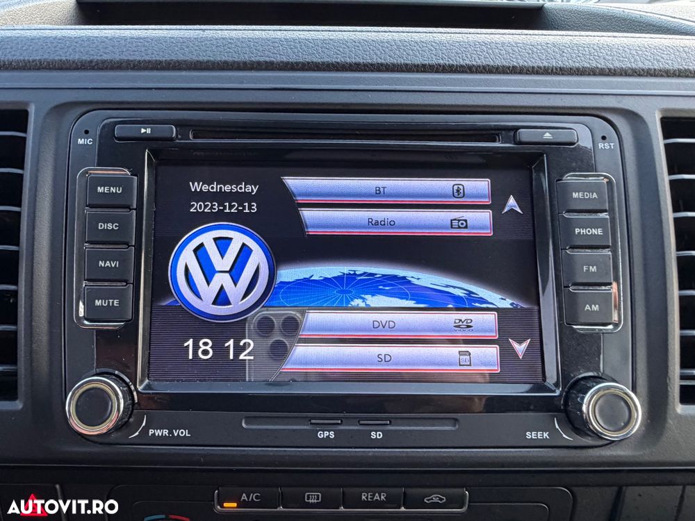 Volkswagen Caravelle KR Comfortline DSG - 28