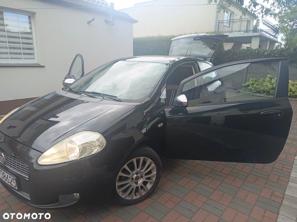 Fiat Grande Punto - 9