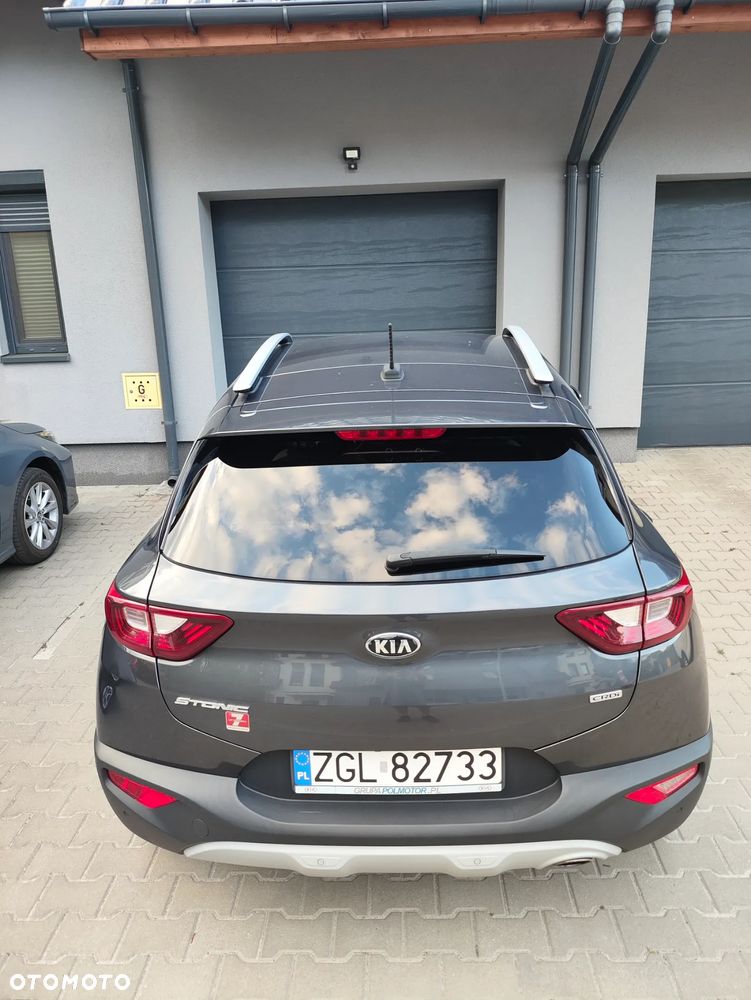Kia Stonic ver-1-6-crdi-scr-l - 2