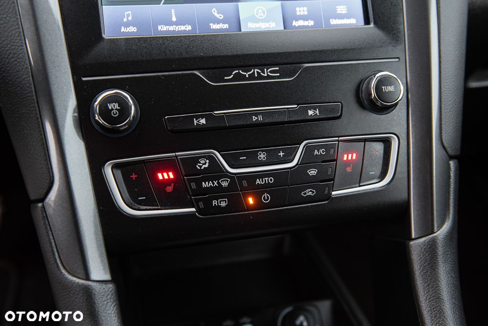 Ford Mondeo 2.0 EcoBlue Titanium - 25