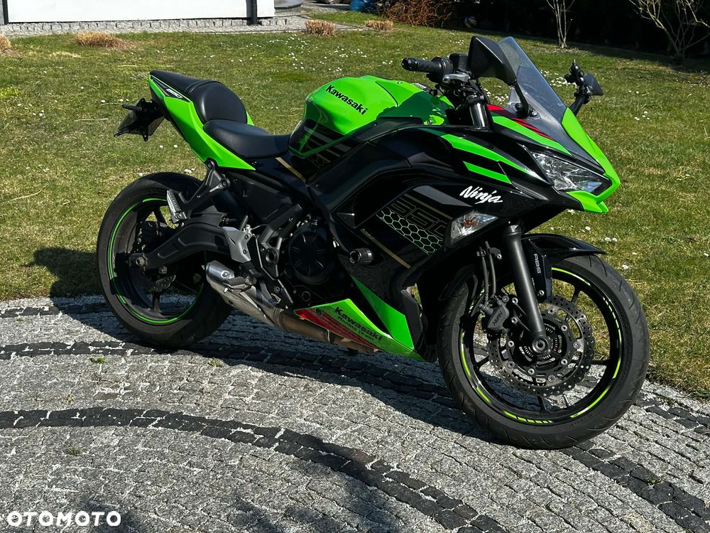 Kawasaki Ninja - 1