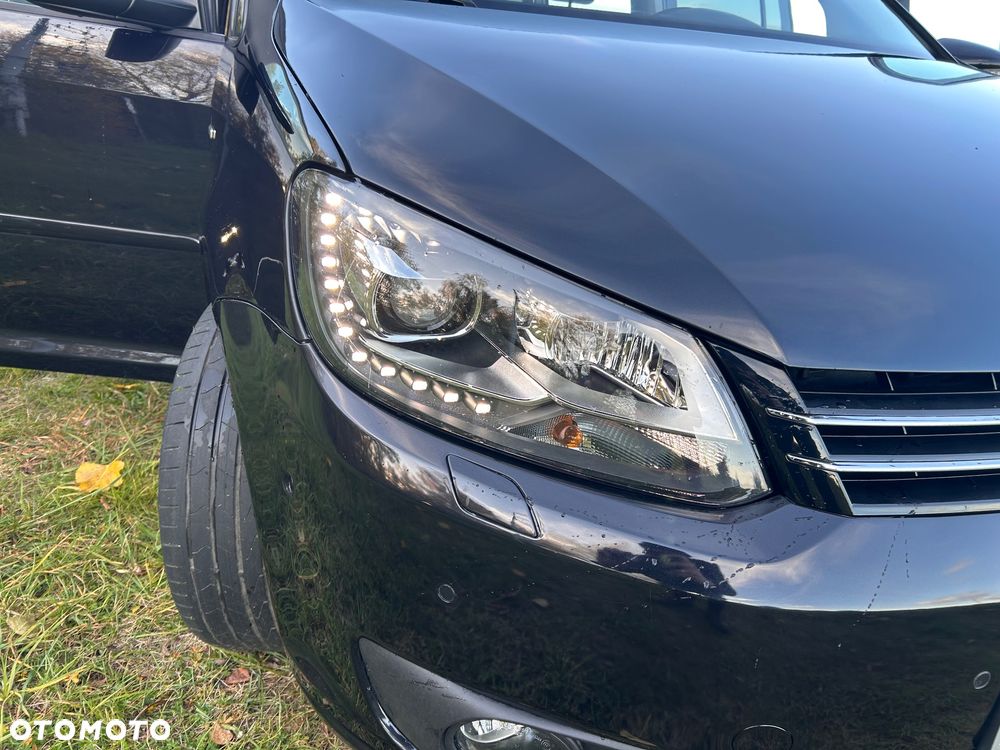 Volkswagen Touran 2.0 TDI DPF DSG Life - 36