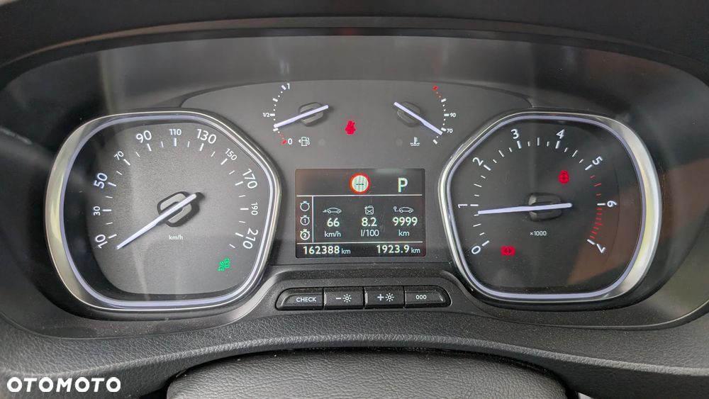 Peugeot Traveller 2.0 BlueHDi Standard Allure - 13