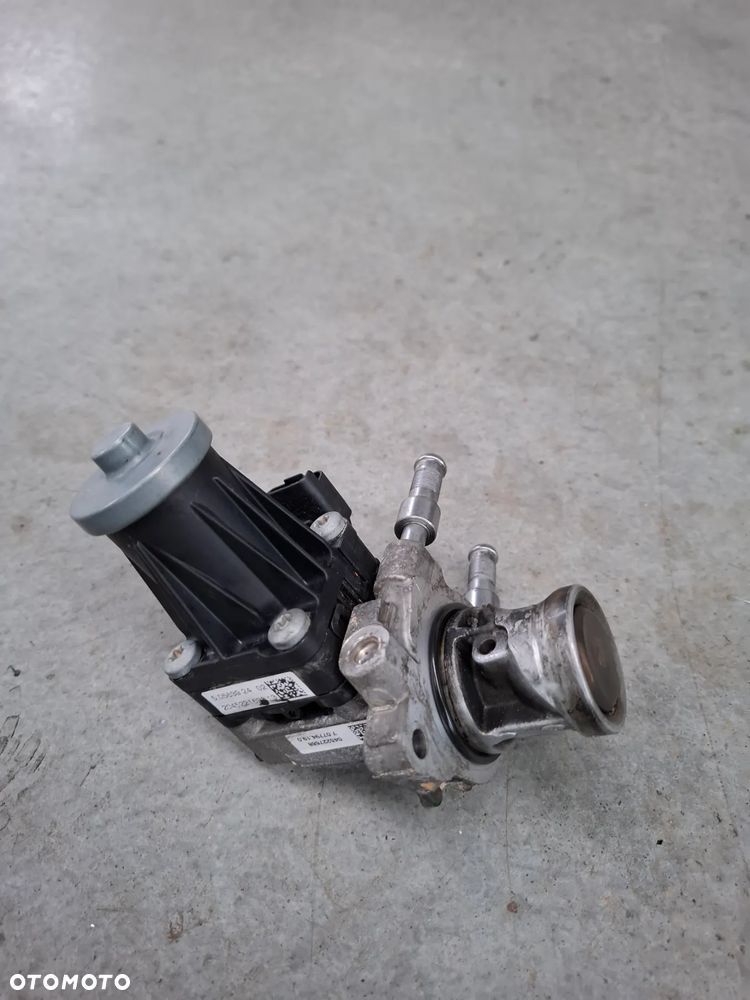 Zawór EGR 1.5HDI 15tys przebiegu - 1