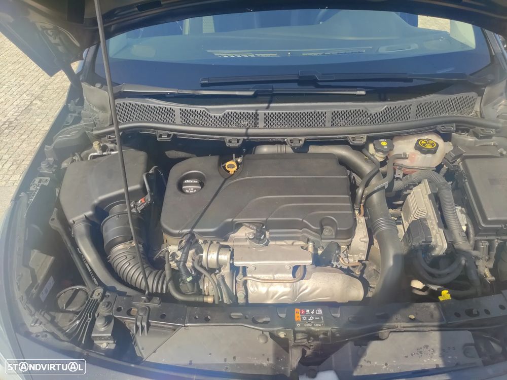 Opel Astra 1.4 T Innovation S/S - 30