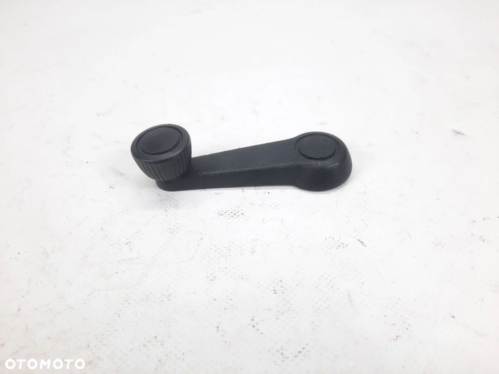 Golf Jetta Scirocco PORSCHE 924 74-84 Korbka szyby - 1