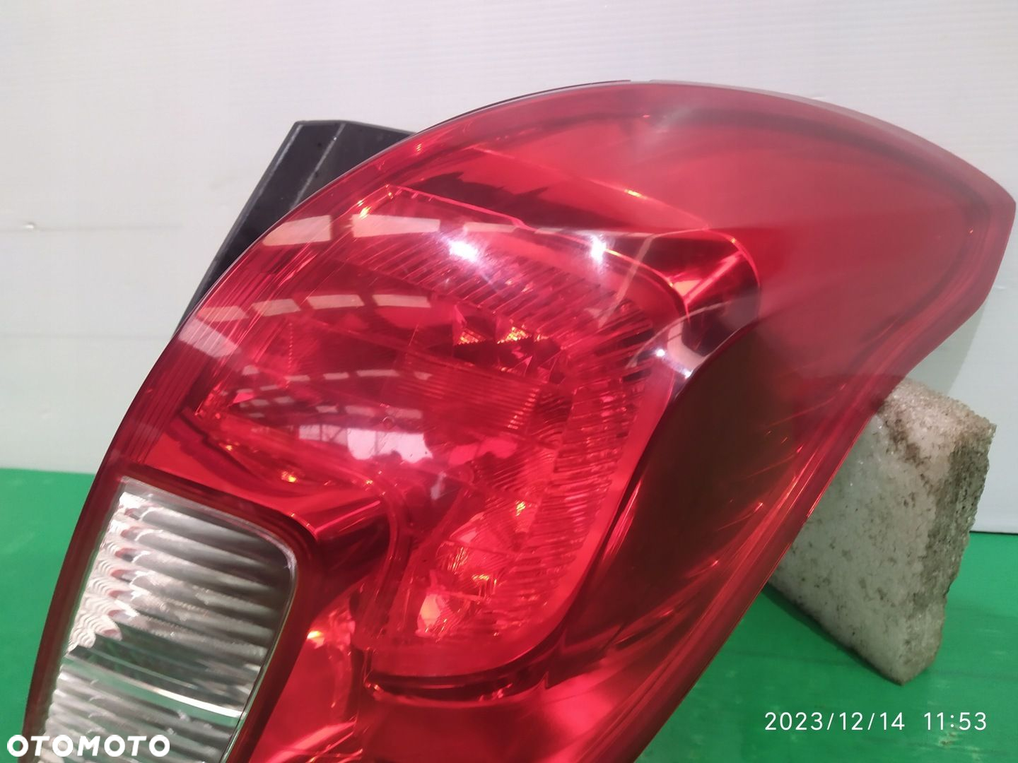 LAMPA PRAWA TYLNA TYŁ OPEL MOKKA X 12-16 42435942 - 3