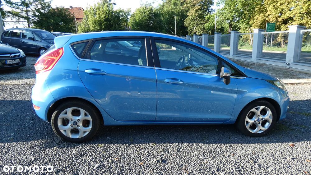 Ford Fiesta 1.25 Ambiente - 9