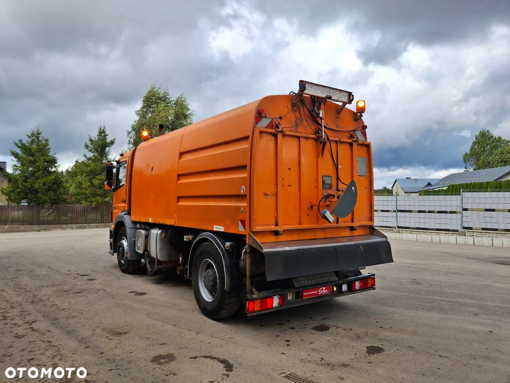 Mercedes-Benz Axor 1823 Zamiatarka Do Szyn Kolejowych Pojazd Szynowo Drogowy Czyszenie Szyn Torów Kolejowych - 3