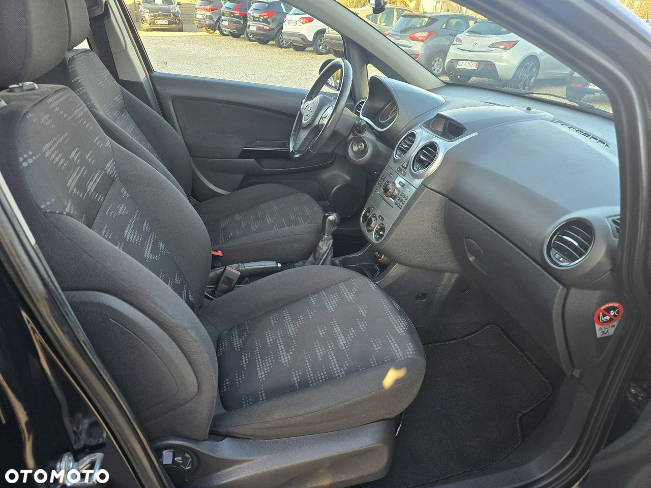 Opel Corsa - 8